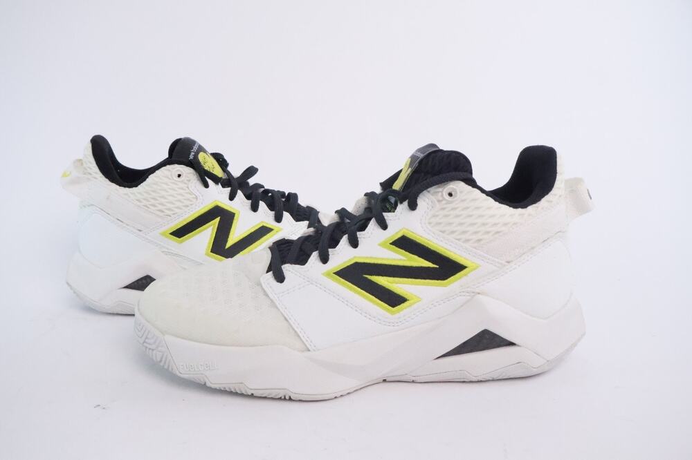 New Balance Women's Coco CG2 Tennis Shoe Style# WCHCOCW2 Size 8.5w / 7m READ #44